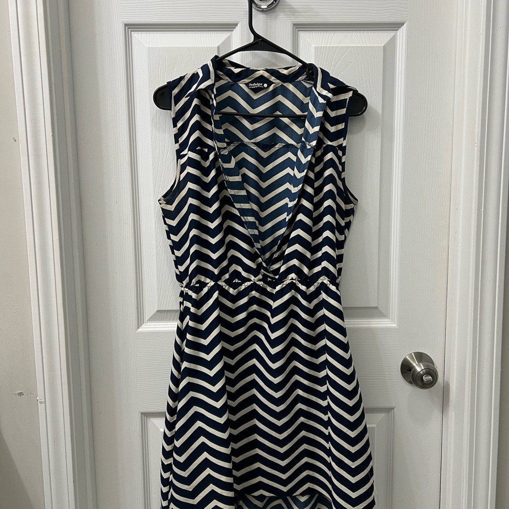 Blue and White Chevron pattern high-low short sundress